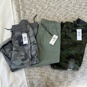 Boys pants lot NWT GAP size 4